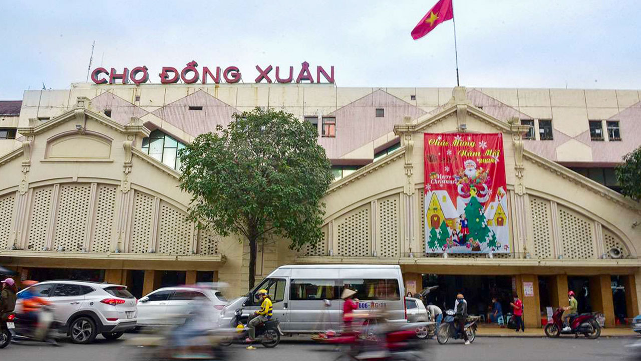 Dong Xuan Market