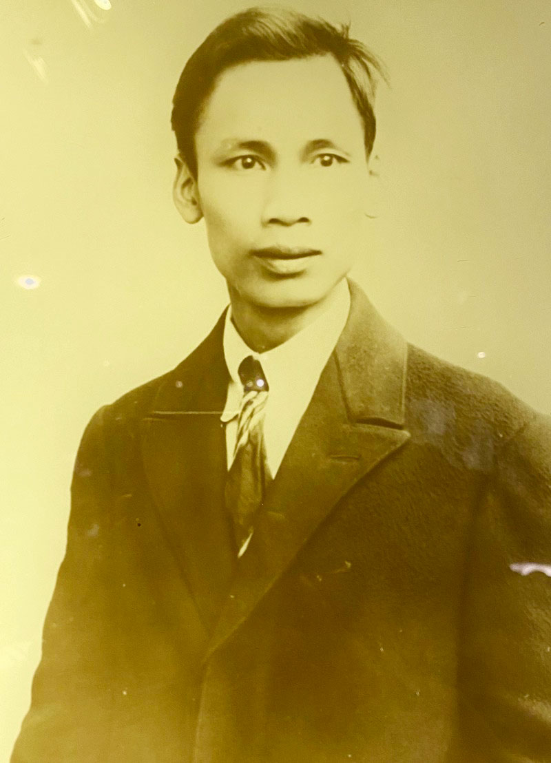 Ho Chi Minh - Youth