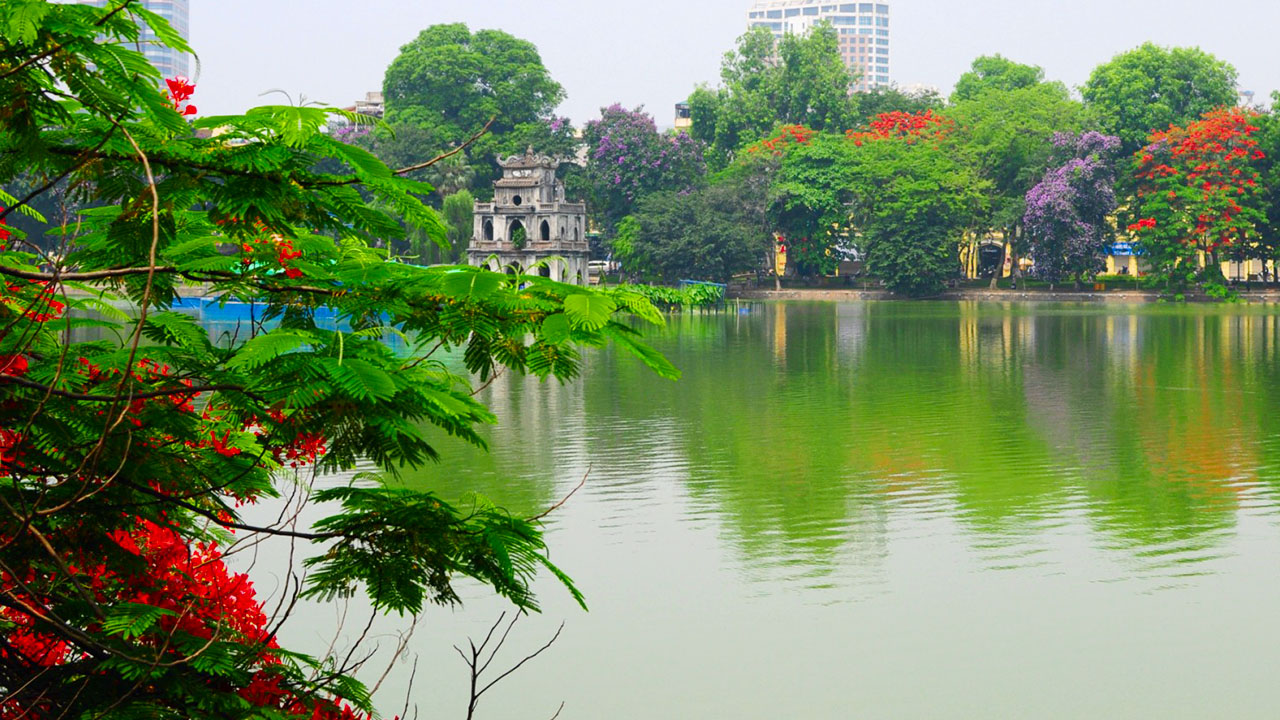 Hoan Kiem Lake