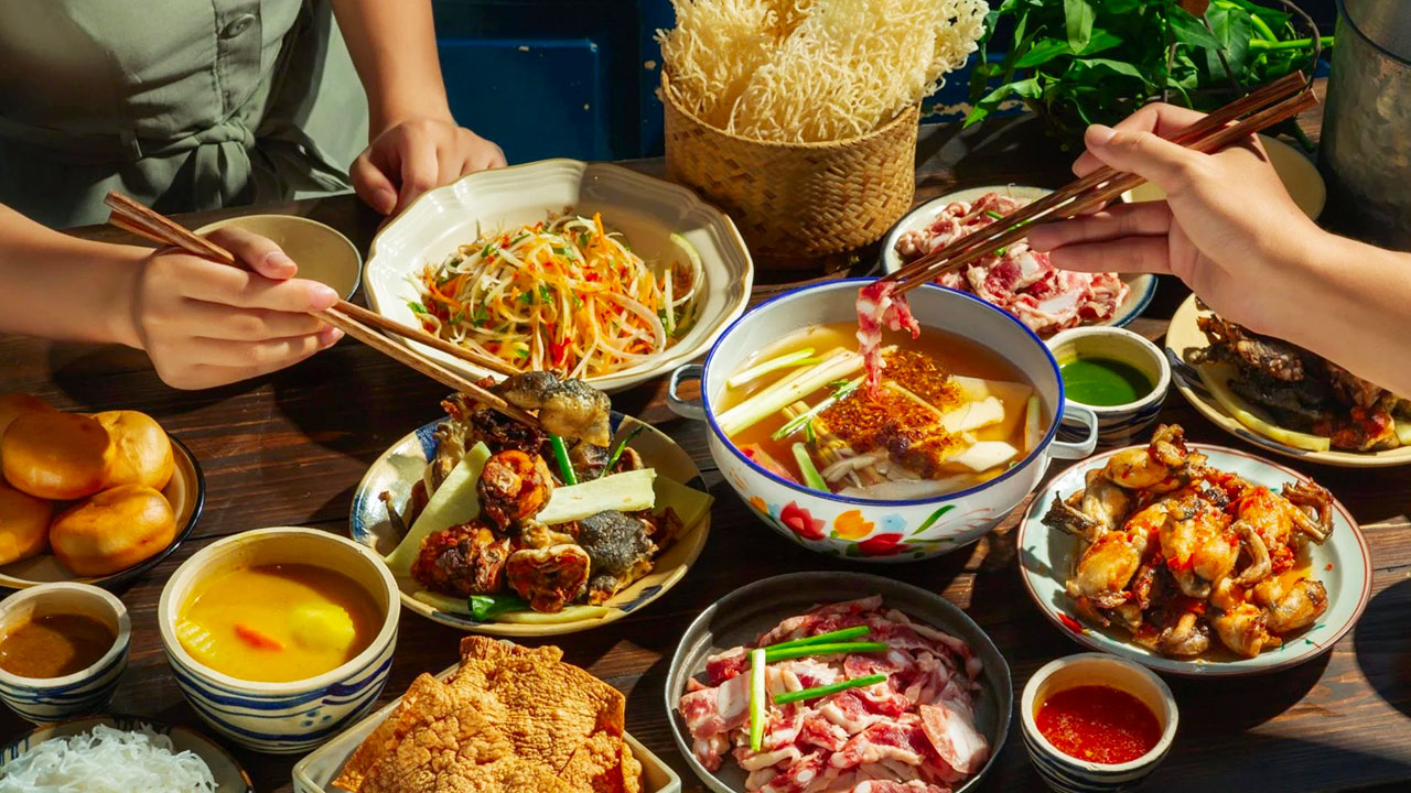 Hanoi Eateries