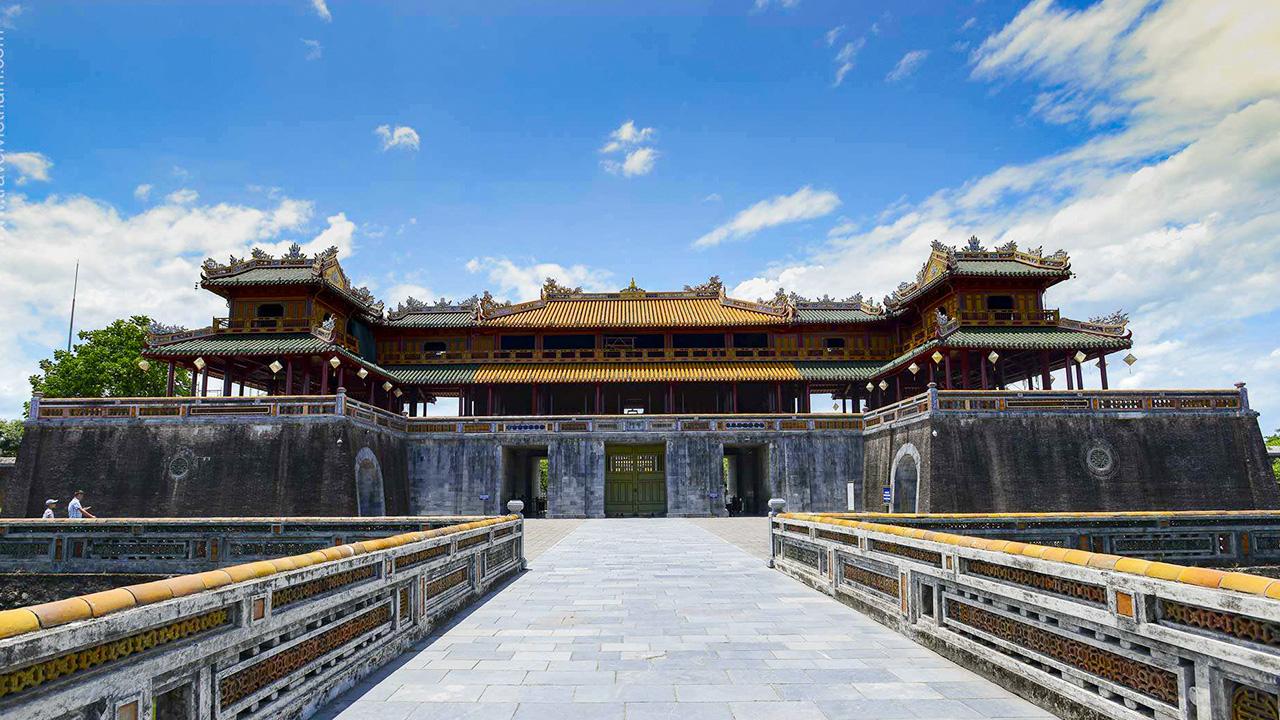 Complex of Hue Monuments