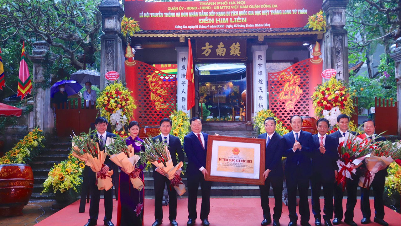 Kim Lien Temple received the Certificate of Special National Monument status