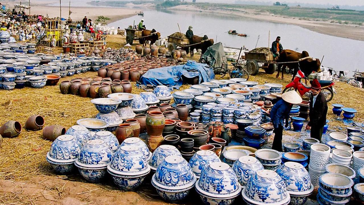Role of pottery in vietnamese culture bat trang village