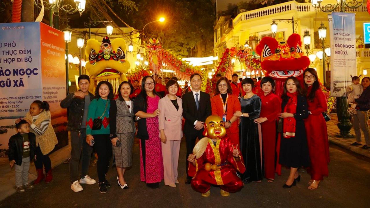 Festivals and events celebrated at Truc Bach Lake