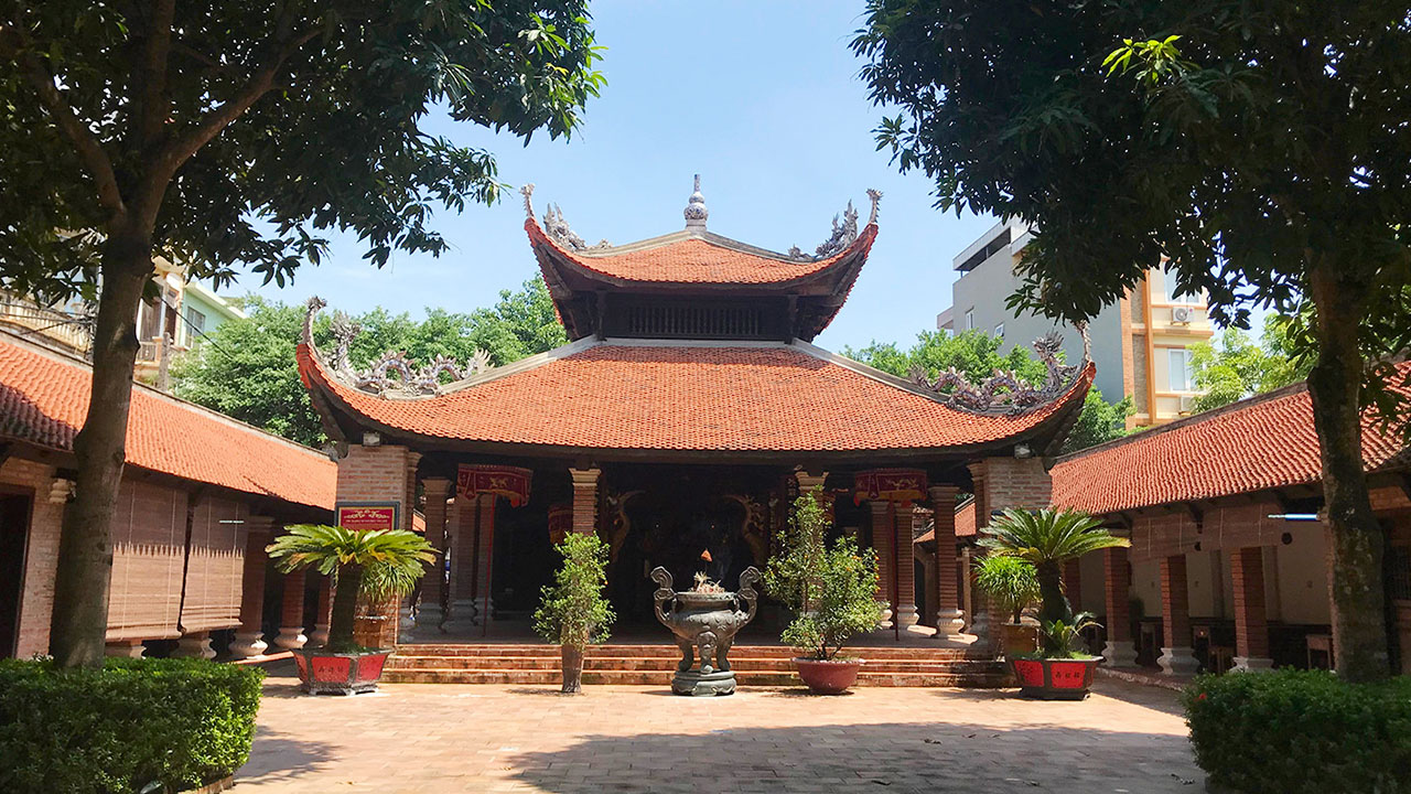 Van Phuc Communal House