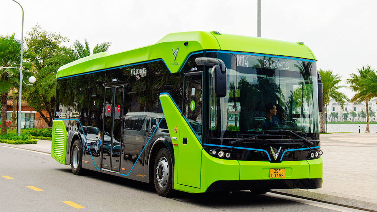 Bus to Truc Bach Lake