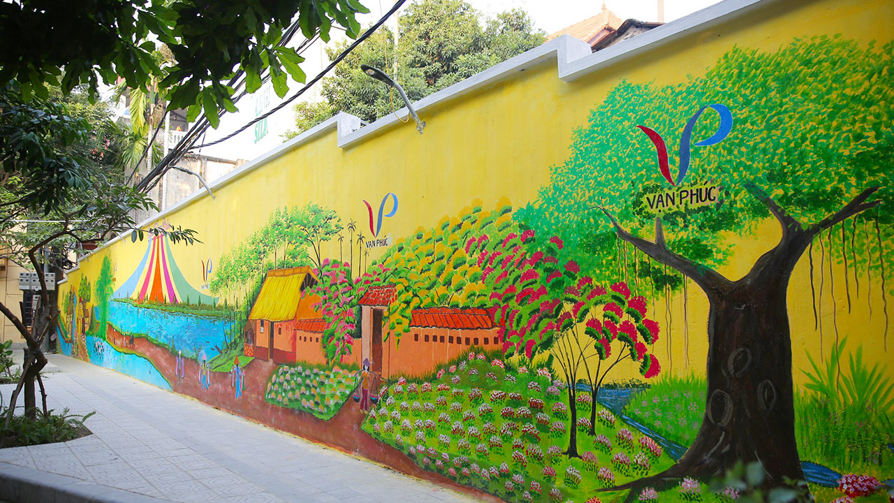 Unique Mural Wall in Van Phuc