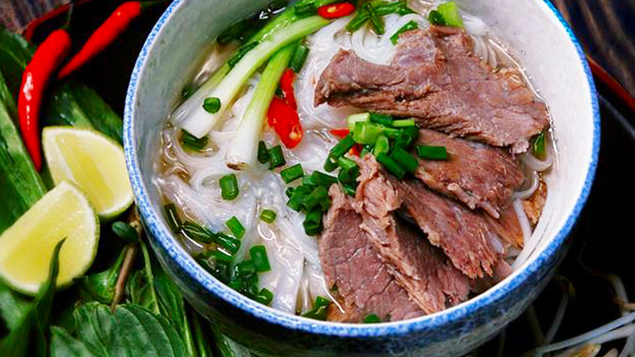 Pho Bat Dan