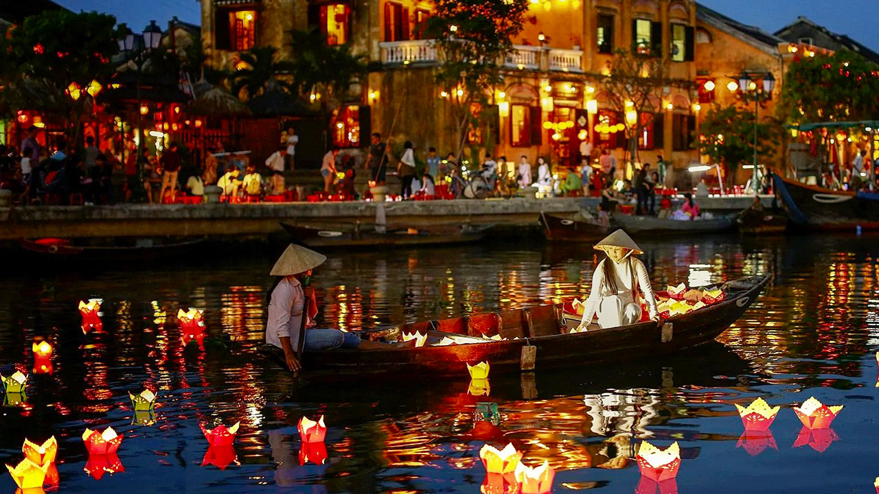 Mid-Autumn Festival in Hoi An Ancient Town