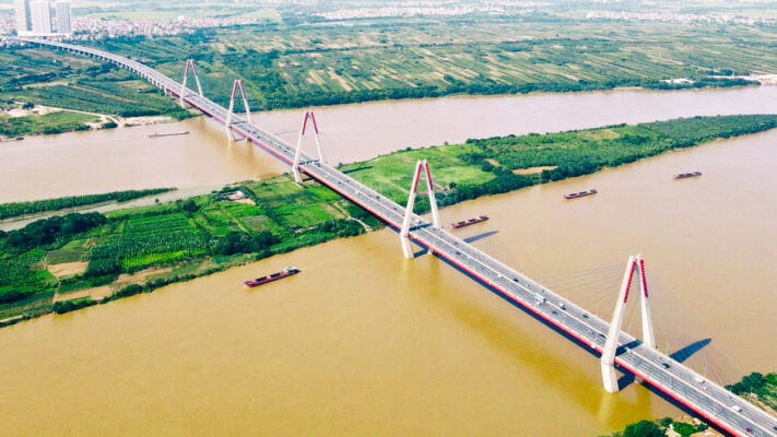 Red River in Hanoi, also known as "Sông Hồng"