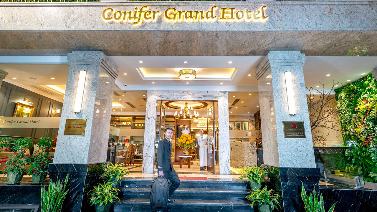 Conifer Grand Hanoi Hotel