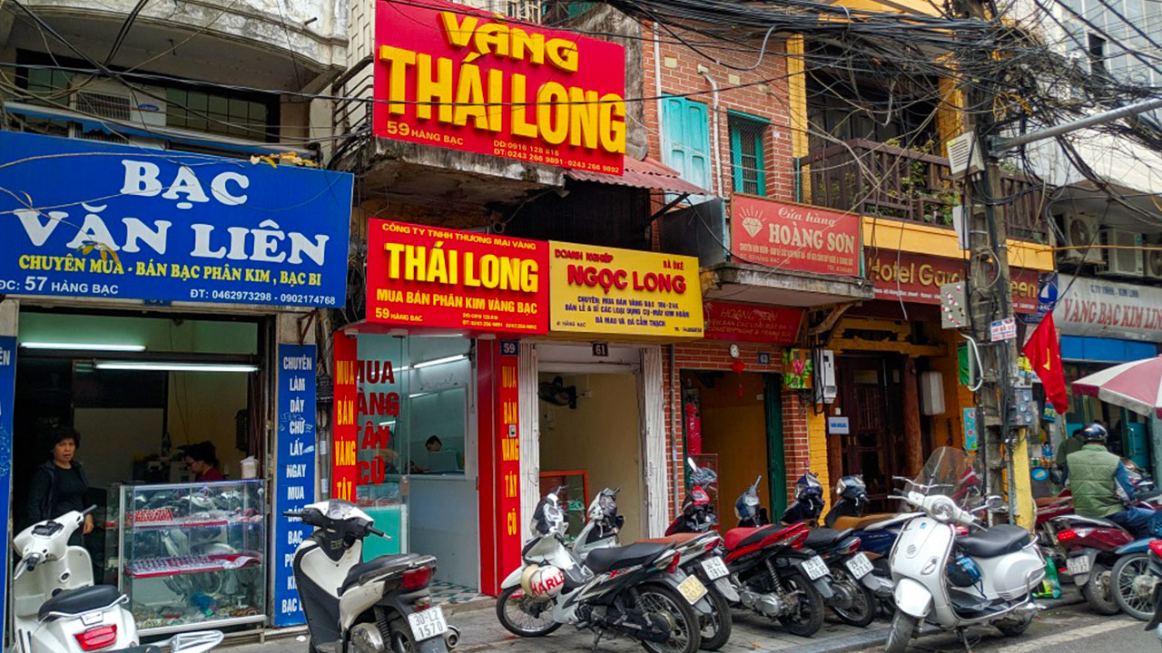 Silver Shops on Hang Bac Street