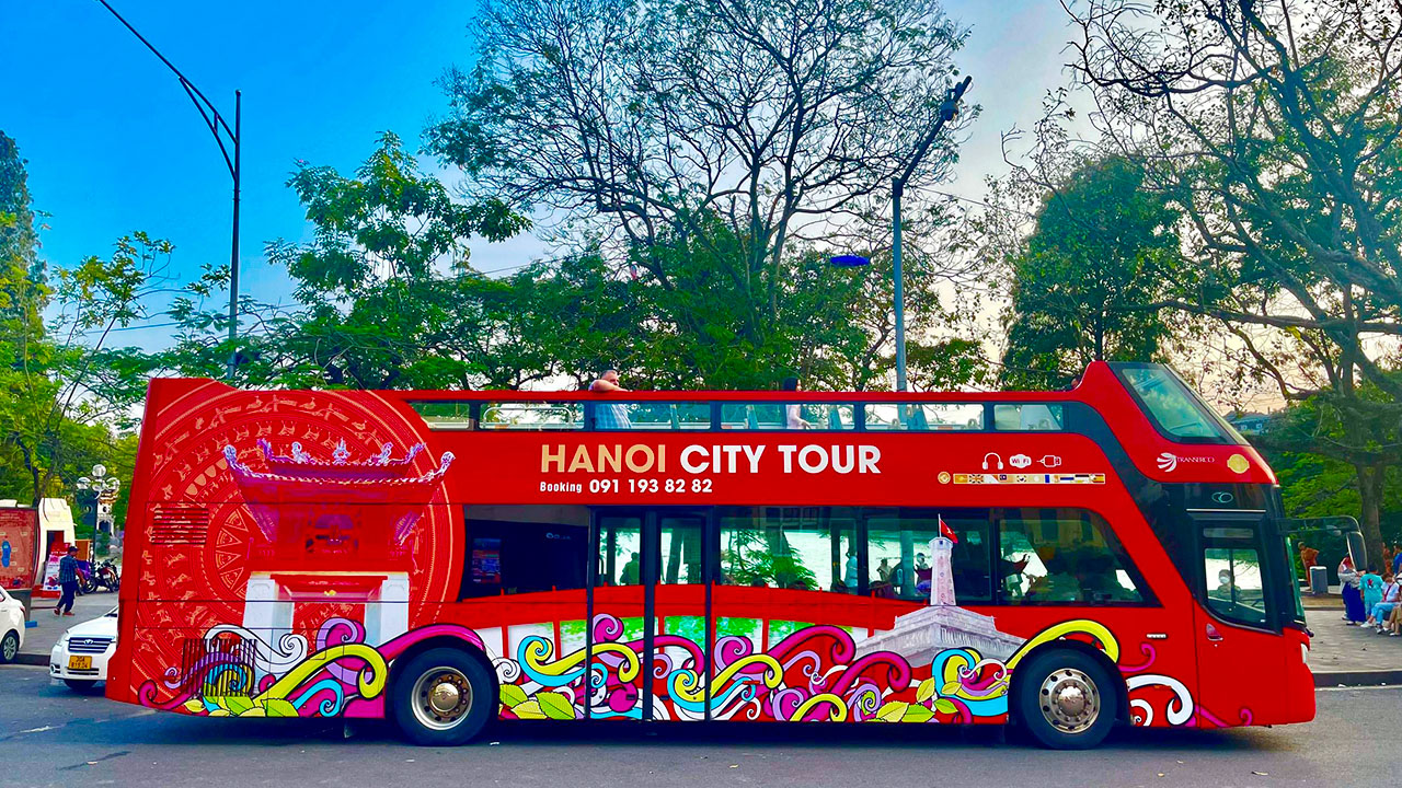 Hop-On Hop-Off bus service in Hanoi