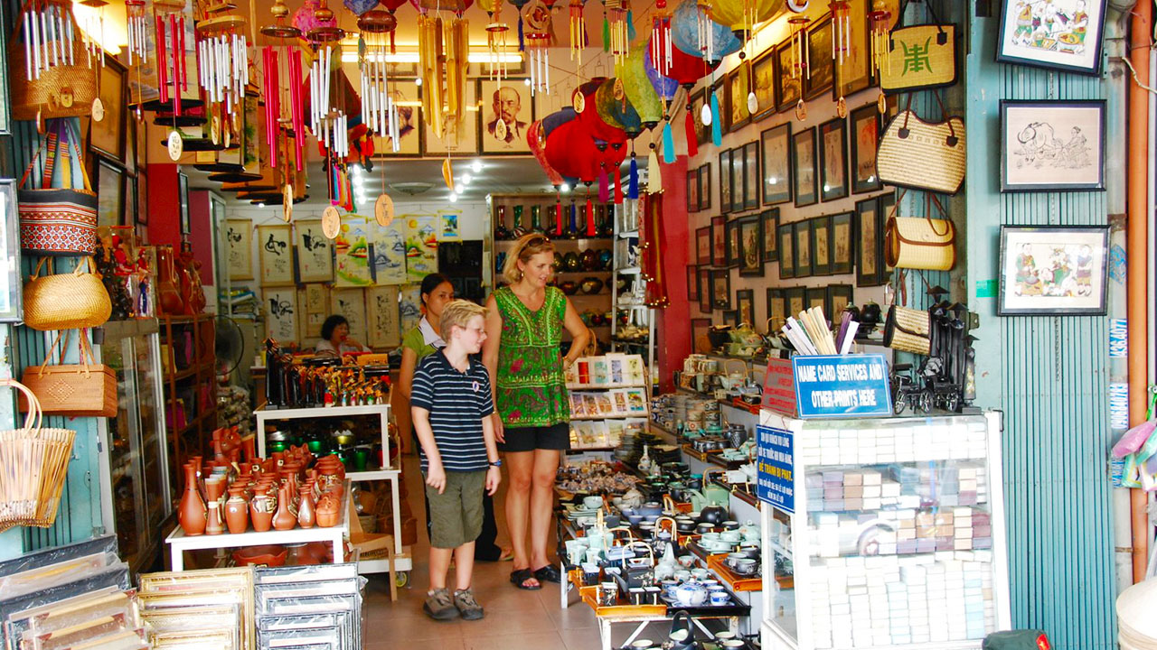 Souvenir shops