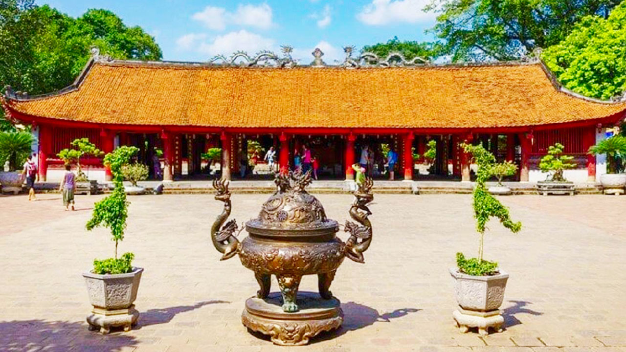 House of Ceremonies (Đại Bái Đường)