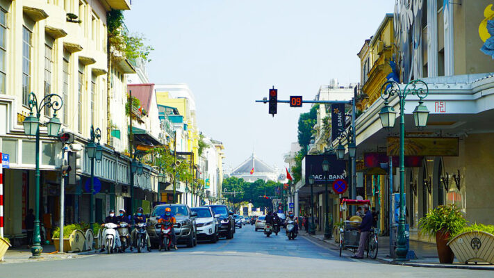 Trang Tien Street, Hanoi