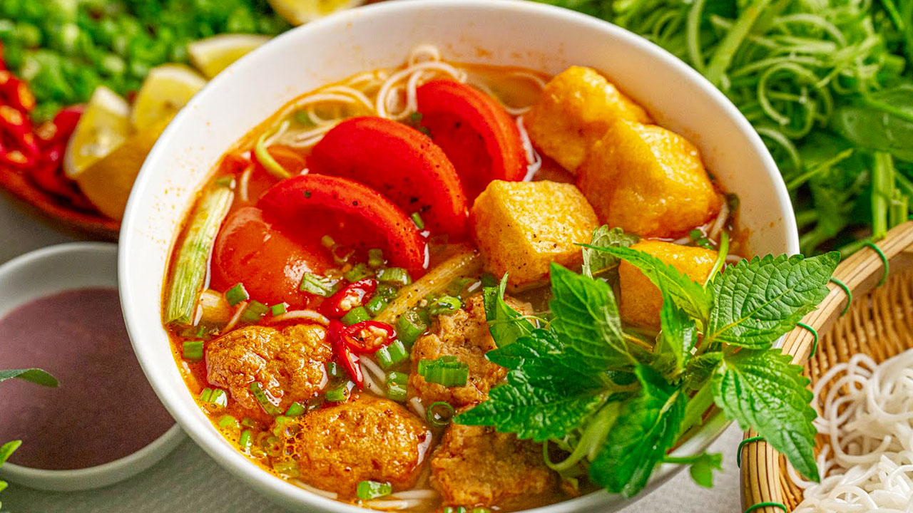 Bún riêu