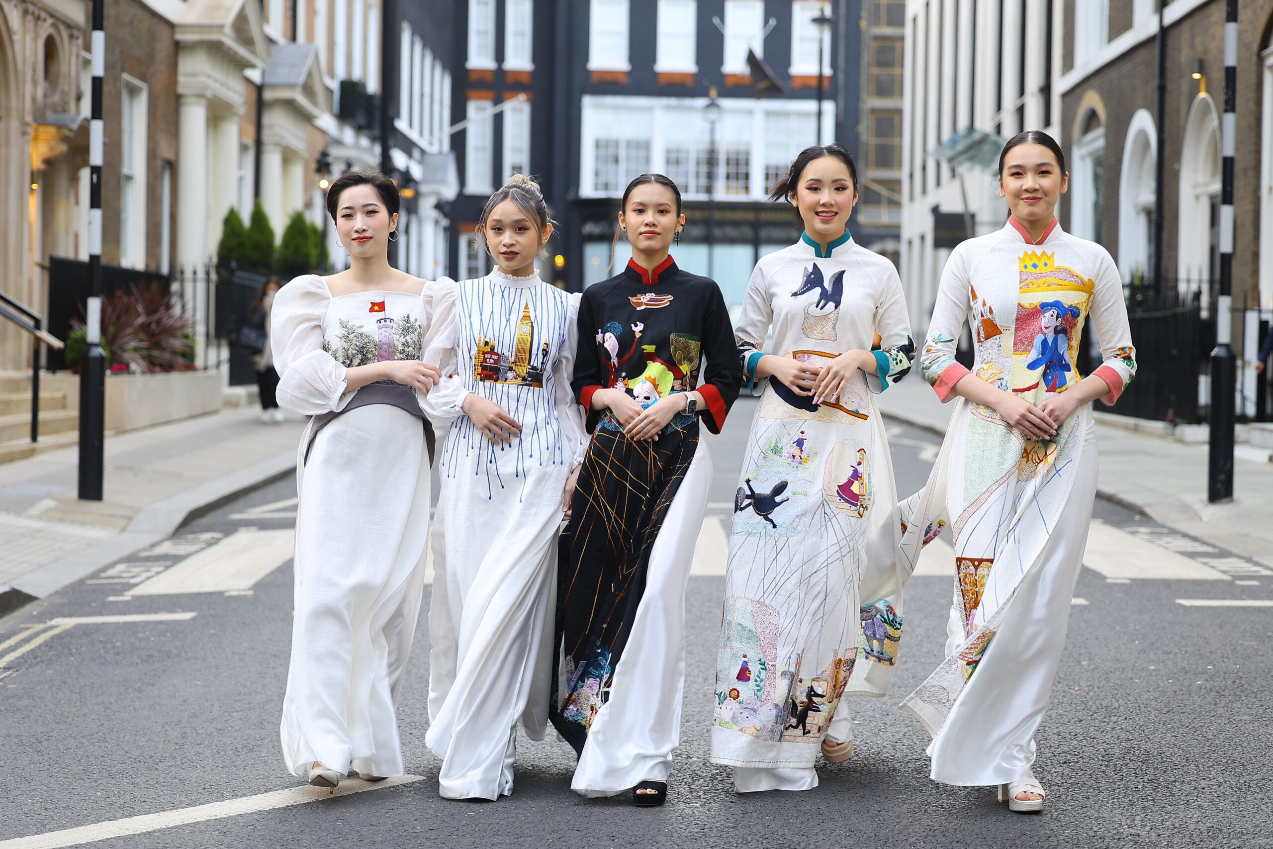 Modern adaptations of traditional clothing Vietnamese dress