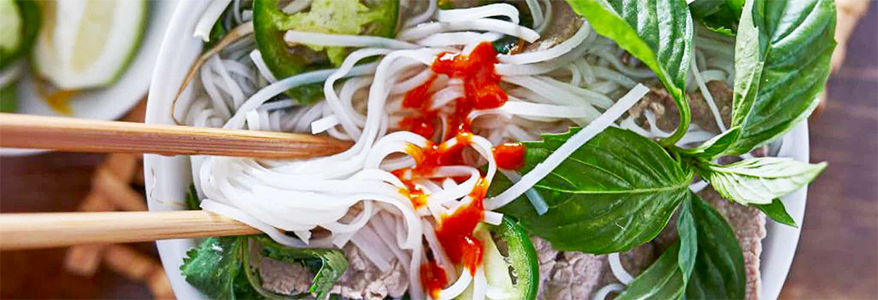 Popular Street Food Vendors for Pho Traditional Vietnamese Dishes