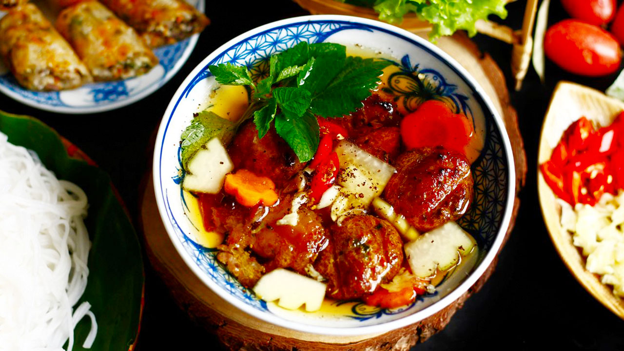 Bun Cha: Traditional Hanoi Cuisine Vietnamese Dishes