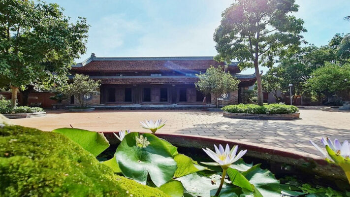 Kim Lien Pagoda Hanoi