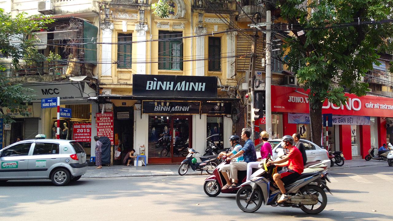 Hang giay street vs. da hanoi
