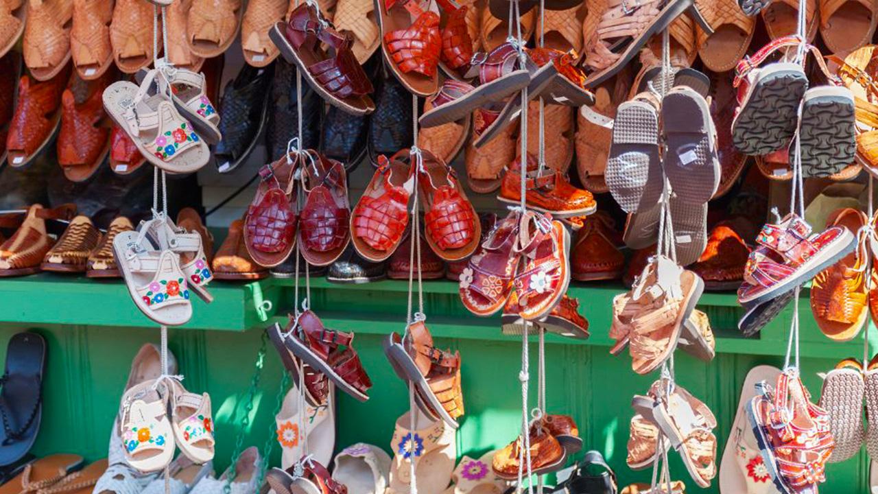 Types of products available hang giay street hanoi
