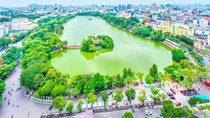 Hồ Hoàn Kiêm hay Hồ Gươm - Biểu tượng văn hóa, trái tim của Hà Nội
