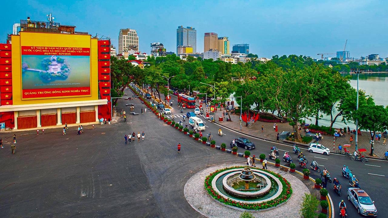 Quảng Trường Đông Kinh Nghĩa Thục