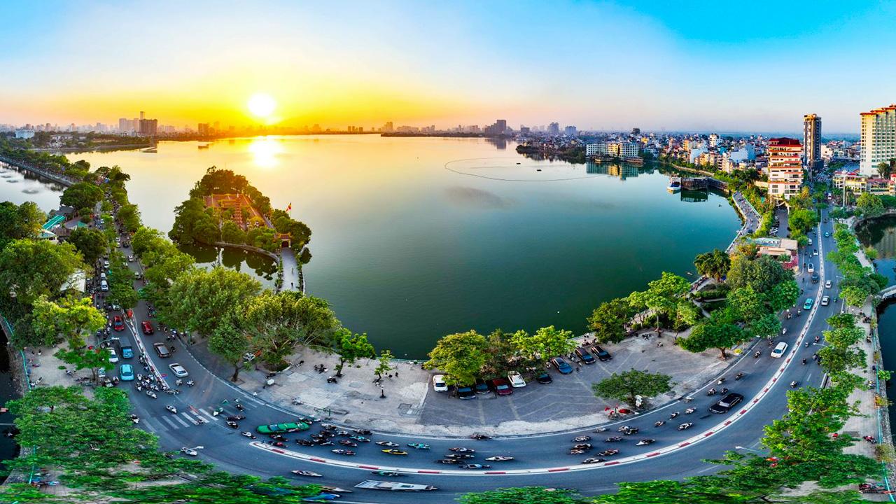 Hồ Tây có diện tích lớn, là hồ điều hòa không khí cho Hà Nội