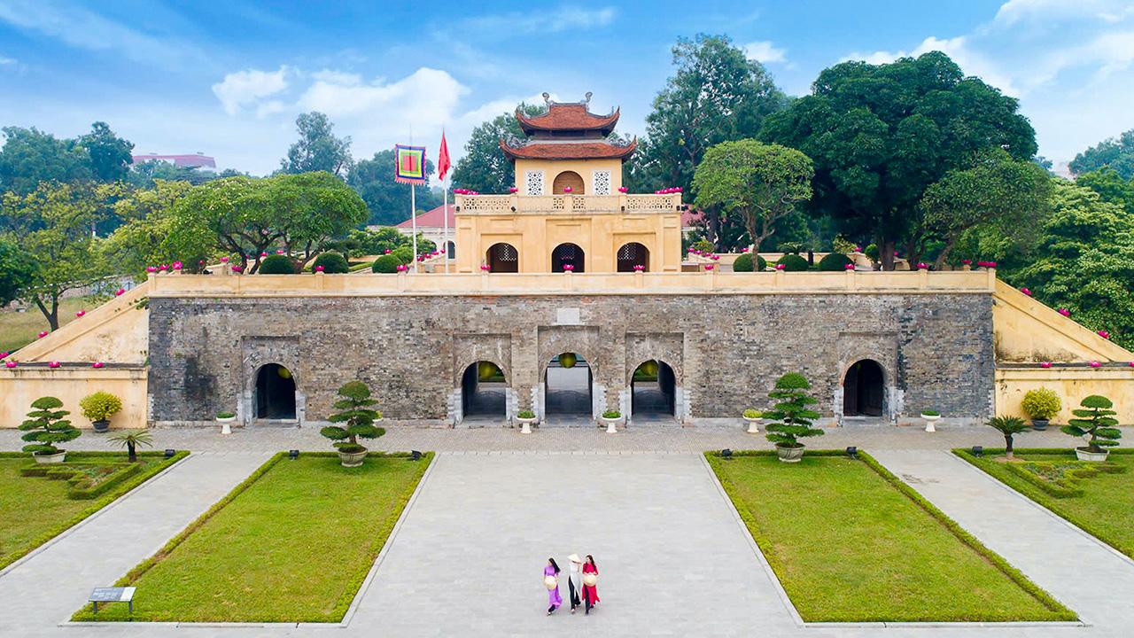 Hoàng thành Thăng Long - Điểm tham quan gần Văn Miếu
